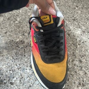 Fila Renno Mens Basketball Running Shoes Red and orange